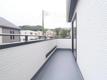 【東京都/町田市薬師台】町田市薬師台1丁目新築戸建　2期 バルコニー