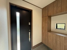 【神奈川県/相模原市南区旭町】相模原市南区旭町 新築一戸建て A号棟 / 全2棟 玄関