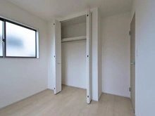 【神奈川県/相模原市緑区西橋本】相模原市緑区西橋本3丁目　新築一戸建て　全1棟 収納：洋室