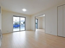 【神奈川県/相模原市緑区西橋本】相模原市緑区西橋本3丁目　新築一戸建て　全1棟 リビング・ダイニング