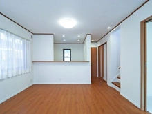 【神奈川県/相模原市南区御園】相模原市南区御園5丁目　戸建て リビング・ダイニング