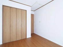 【神奈川県/相模原市南区御園】相模原市南区御園5丁目　戸建て 洋室
