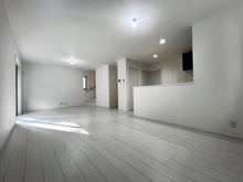 【神奈川県/大和市中央林間西】大和市中央林間西5丁目　1号棟 LDK