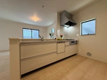 【神奈川県/海老名市東柏ケ谷】海老名市東柏ヶ谷5丁目　1号棟 キッチン