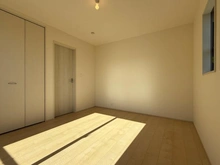 【神奈川県/海老名市東柏ケ谷】海老名市東柏ヶ谷5丁目　1号棟 洋室