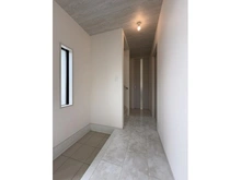 【神奈川県/大和市西鶴間】大和市西鶴間7丁目新築戸建て6号棟 玄関