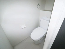 【東京都/町田市忠生】町田市忠生2丁目 新築一戸建て 2号棟 / 全3棟 トイレ