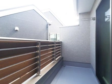 【東京都/町田市忠生】町田市忠生2丁目 新築一戸建て 2号棟 / 全3棟 バルコニー