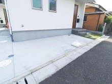 【東京都/町田市忠生】町田市忠生2丁目 新築一戸建て 2号棟 / 全3棟 駐車場