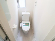 【神奈川県/相模原市南区麻溝台】相模原市南区麻溝台8丁目 新築一戸建て 1号棟 / 全2棟 トイレ