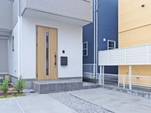 【神奈川県/相模原市南区麻溝台】相模原市南区麻溝台8丁目 新築一戸建て 2号棟 / 全2棟 玄関