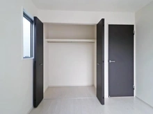 【神奈川県/相模原市南区麻溝台】相模原市南区麻溝台8丁目 新築一戸建て 2号棟 / 全2棟 収納:洋室