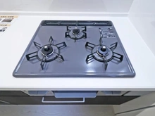 【神奈川県/相模原市南区麻溝台】相模原市南区麻溝台8丁目 新築一戸建て 2号棟 / 全2棟 三口コンロ