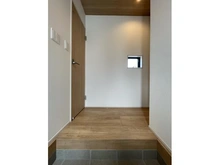 【東京都/町田市矢部町】～新築戸建～ 町田市矢部町3期　2号棟 玄関