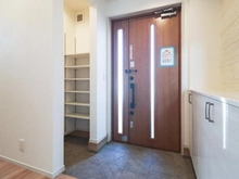 【神奈川県/相模原市中央区田名】相模原市中央区田名　新築戸建1号棟 玄関