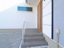 【神奈川県/相模原市中央区田名】相模原市中央区田名　新築戸建1号棟 アプローチ