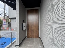 【東京都/町田市鶴川】町田市鶴川　新築戸建て 玄関