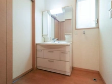 【神奈川県/海老名市東柏ケ谷】海老名市東柏ケ谷4丁目　中古戸建て 洗面室