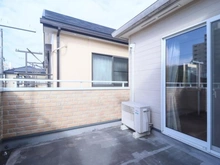 【神奈川県/海老名市東柏ケ谷】海老名市東柏ケ谷4丁目　中古戸建て バルコニー