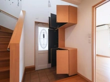 【神奈川県/海老名市東柏ケ谷】海老名市東柏ケ谷4丁目　中古戸建て 玄関：収納
