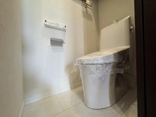 【神奈川県/大和市下鶴間】大和市下鶴間　戸建 トイレ