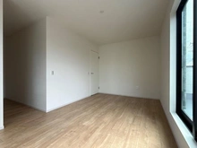 【神奈川県/海老名市杉久保南】海老名市杉久保南3丁目新築戸建て1号棟 洋室