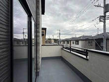 【神奈川県/海老名市杉久保南】海老名市杉久保南3丁目新築戸建て1号棟 バルコニー