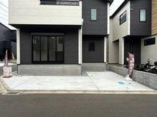 【神奈川県/海老名市杉久保南】海老名市杉久保南3丁目新築戸建て1号棟 駐車場