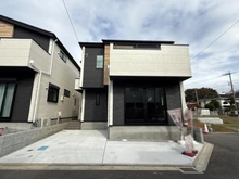 【神奈川県/海老名市杉久保南】海老名市杉久保南3丁目新築戸建て3号棟 外観：全3棟/中央