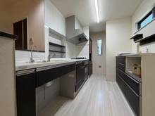 【神奈川県/相模原市南区東林間】相模原市南区東林間2丁目　中古戸建 キッチン