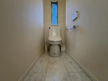 【神奈川県/相模原市南区東林間】相模原市南区東林間2丁目　中古戸建 トイレ