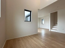 【神奈川県/海老名市上郷】海老名市上郷 3丁目　新築戸建て　2号棟 リビング・ダイニング