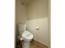 【神奈川県/海老名市上郷】海老名市上郷 3丁目　新築戸建て　2号棟 トイレ