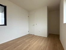 【神奈川県/海老名市上郷】海老名市上郷 3丁目　新築戸建て　2号棟 洋室