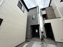 【神奈川県/海老名市上郷】海老名市上郷 3丁目　新築戸建て　2号棟 外観：全4棟（左奥）