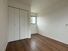 【神奈川県/海老名市上郷】海老名市上郷 3丁目　新築戸建て　3号棟 洋室