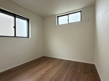 【神奈川県/海老名市上郷】海老名市上郷 3丁目　新築戸建て　3号棟 洋室