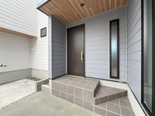 【神奈川県/厚木市元町】厚木市元町　新築戸建て　A号棟 玄関