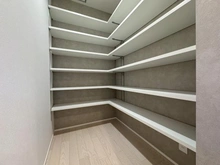 【神奈川県/厚木市元町】厚木市元町　新築戸建て　A号棟 収納：パントリー