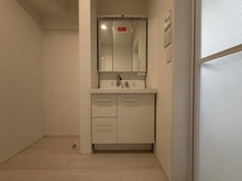 【神奈川県/相模原市緑区相原】相模原市緑区相原1丁目新築戸建て　1号棟 洗面室