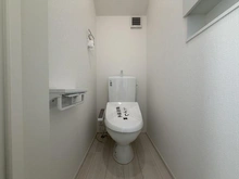 【神奈川県/相模原市緑区相原】相模原市緑区相原1丁目新築戸建て　1号棟 トイレ