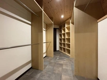 【神奈川県/相模原市緑区東橋本】相模原市緑区東橋本2丁目　戸建 洋室：ウォークインクローゼット