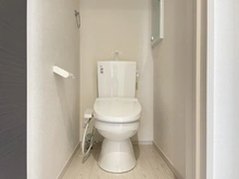 【神奈川県/座間市南栗原】～新築戸建～ 座間市南栗原6期　1号棟 トイレ