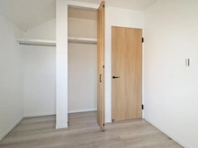 【神奈川県/相模原市緑区久保沢】相模原市緑区久保沢1丁目　新築一戸建て　No.3 / 全4区画 収納：洋室