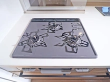 【神奈川県/相模原市緑区久保沢】相模原市緑区久保沢1丁目　新築一戸建て　No.3 / 全4区画 三口コンロ