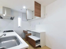 【東京都/町田市三輪緑山】町田市三輪緑山2丁目新築戸建 キッチン：収納