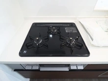 【神奈川県/大和市上草柳】大和市上草柳7丁目　新築一戸建て　1号棟 / 全2棟 三口コンロ