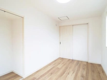 【神奈川県/大和市上草柳】大和市上草柳7丁目　新築一戸建て　2号棟 / 全2棟 洋室