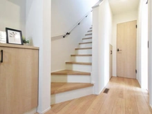 【神奈川県/大和市下鶴間】大和市下鶴間　新築一戸建 階段