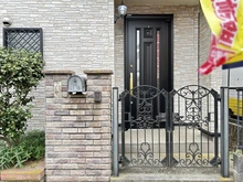 【東京都/町田市旭町】町田市旭町3丁目　戸建 玄関